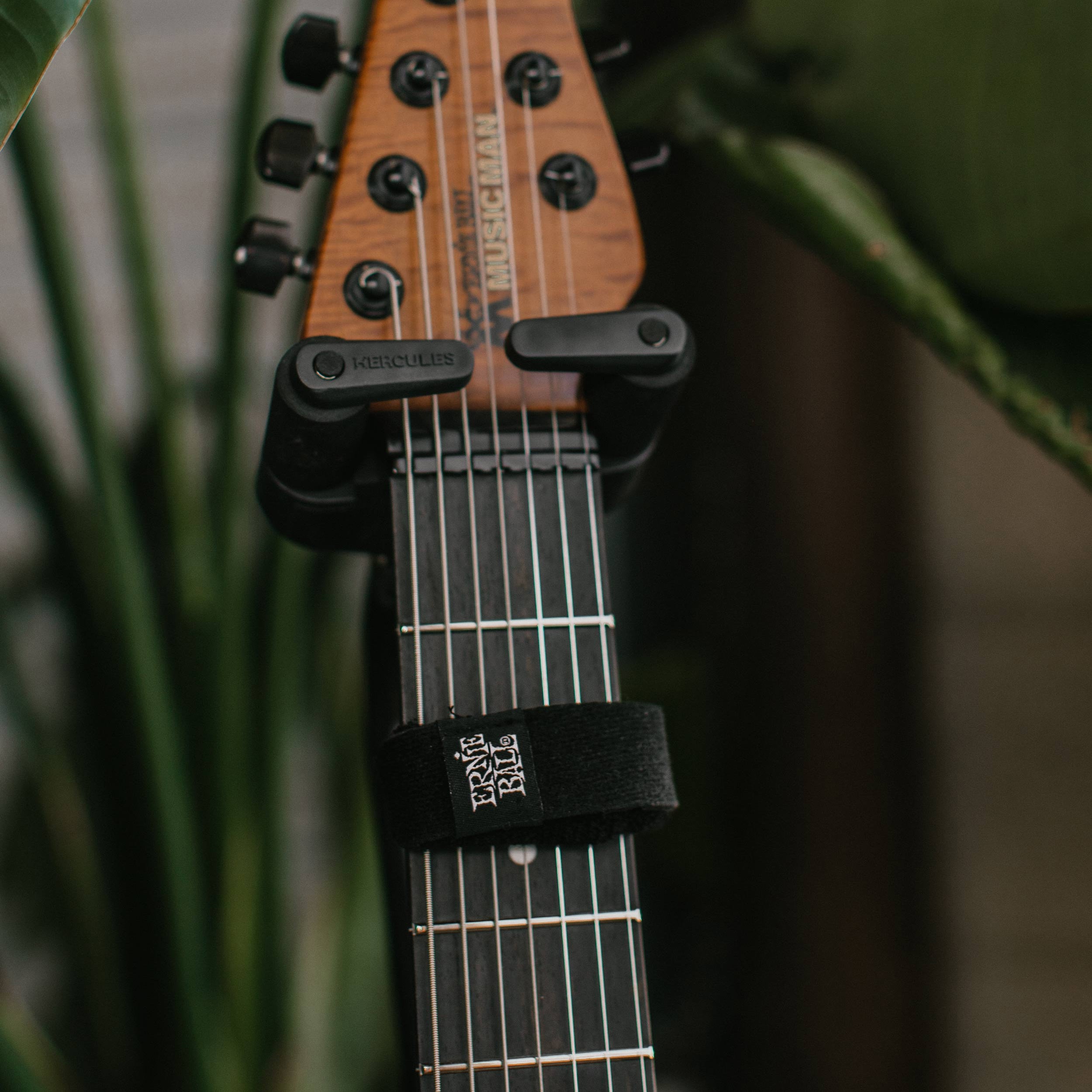 Ernie Ball FretWrap by Gruv Gear - Small (6-string) - Must-Have Guitar Accessory